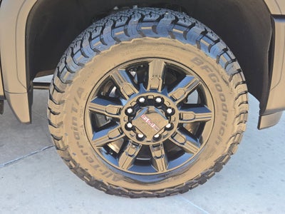 2025 GMC Sierra 2500HD AT4