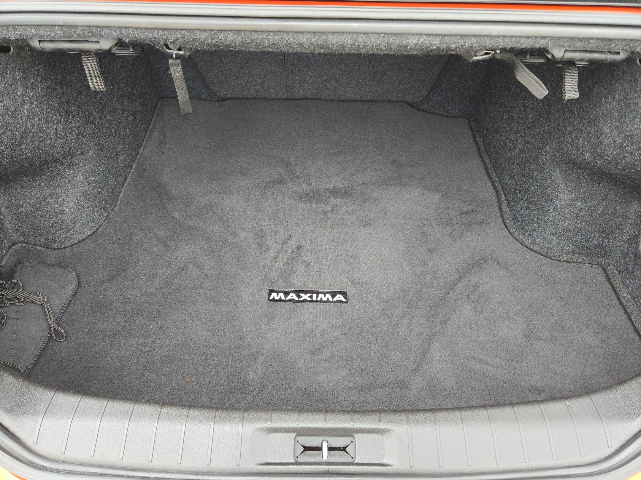 2019 Nissan Maxima SR