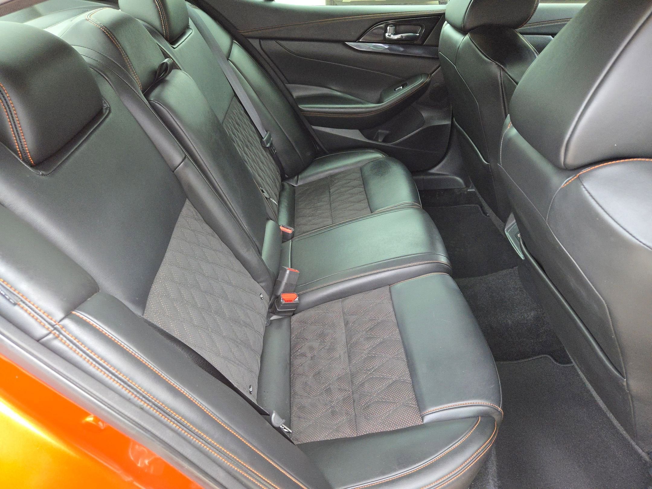 2019 Nissan Maxima SR