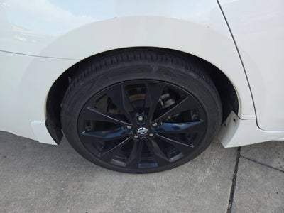 2021 Nissan Maxima SR