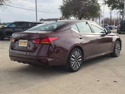 2025 Nissan Altima SV