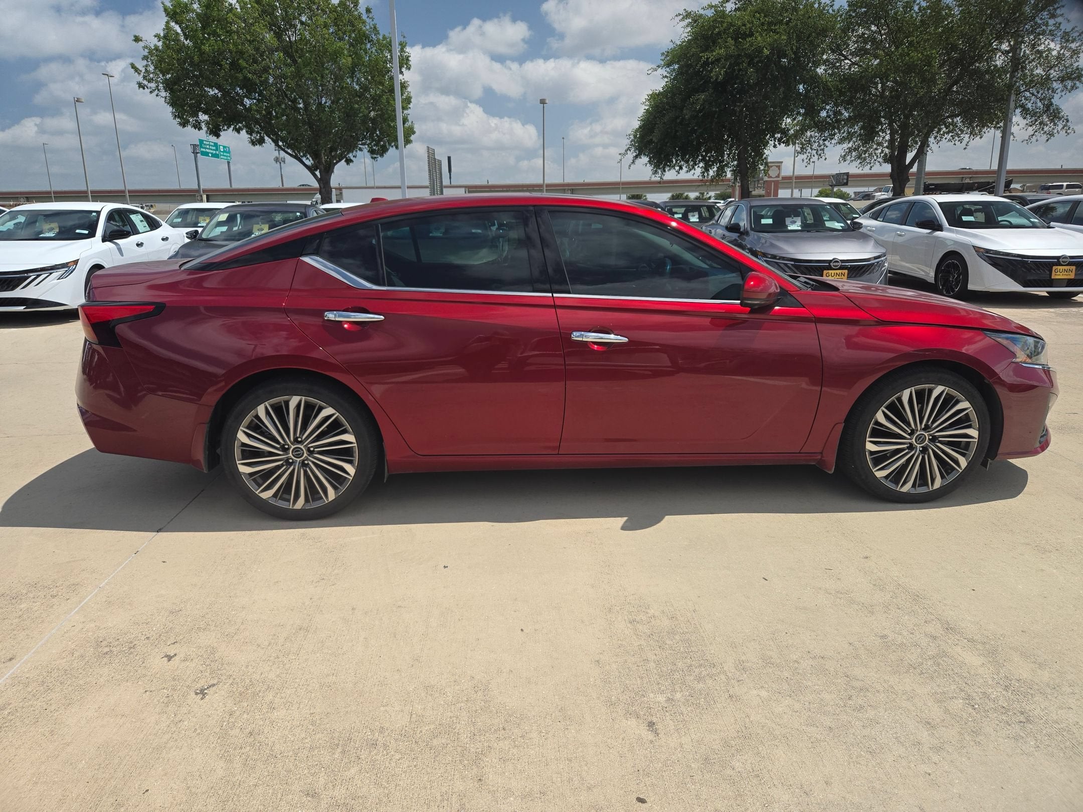 2023 Nissan Altima 2.5 SL