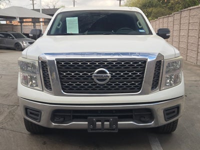 2017 Nissan Titan SV