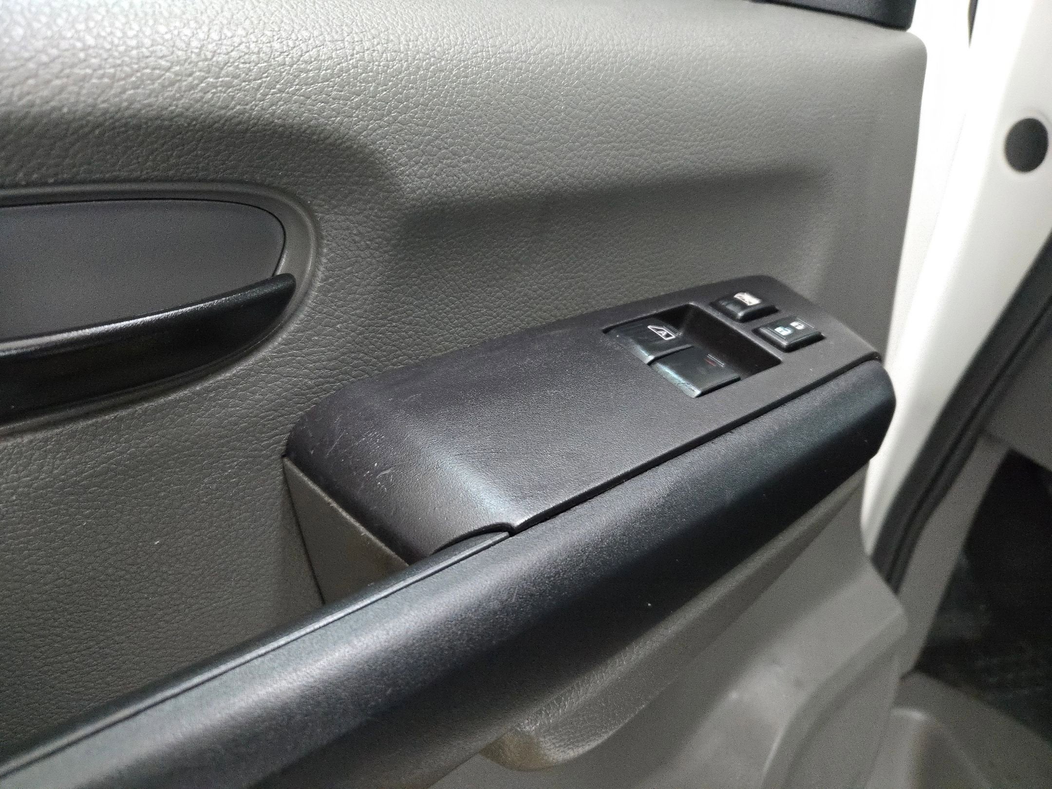 2021 Nissan NV Cargo SV
