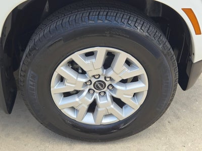 2024 Nissan Frontier Crew Cab Long Bed SV