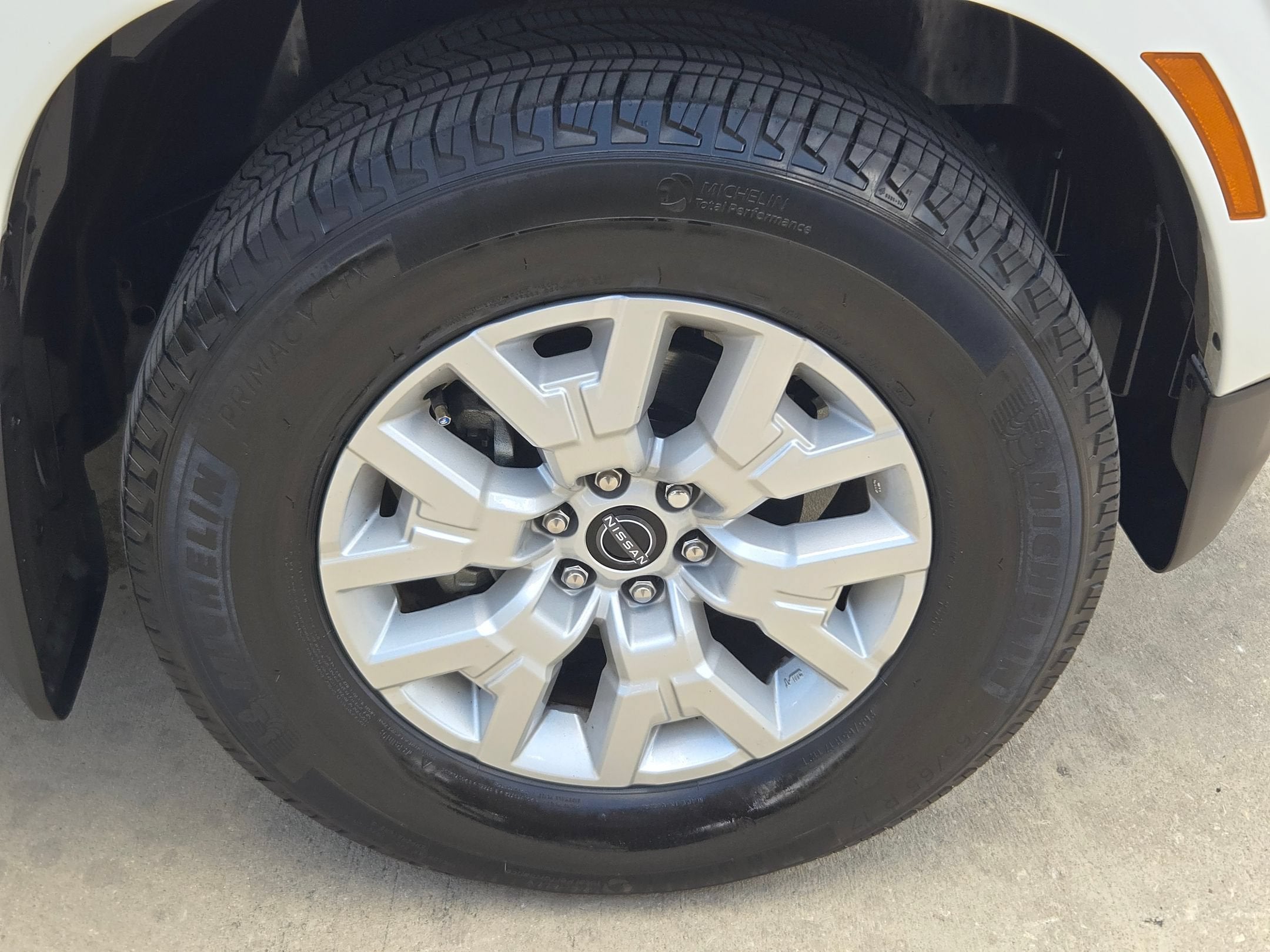 2024 Nissan Frontier Crew Cab Long Bed SV