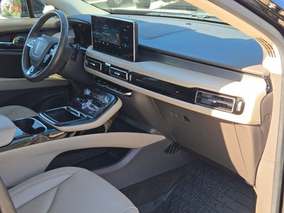 2022 Lincoln Nautilus Standard