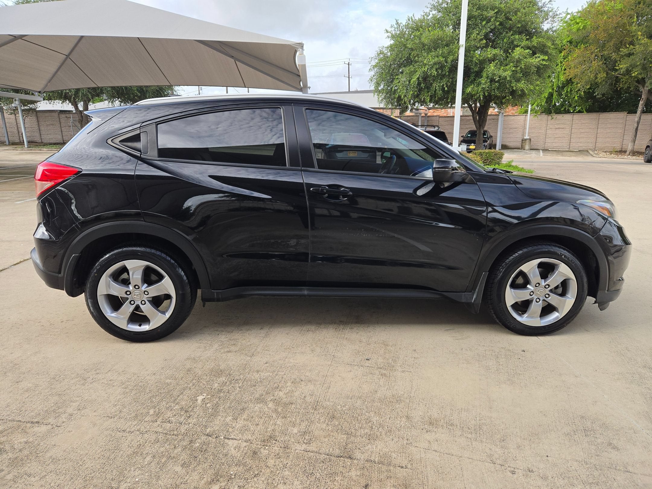 2017 Honda HR-V EX-L Navi