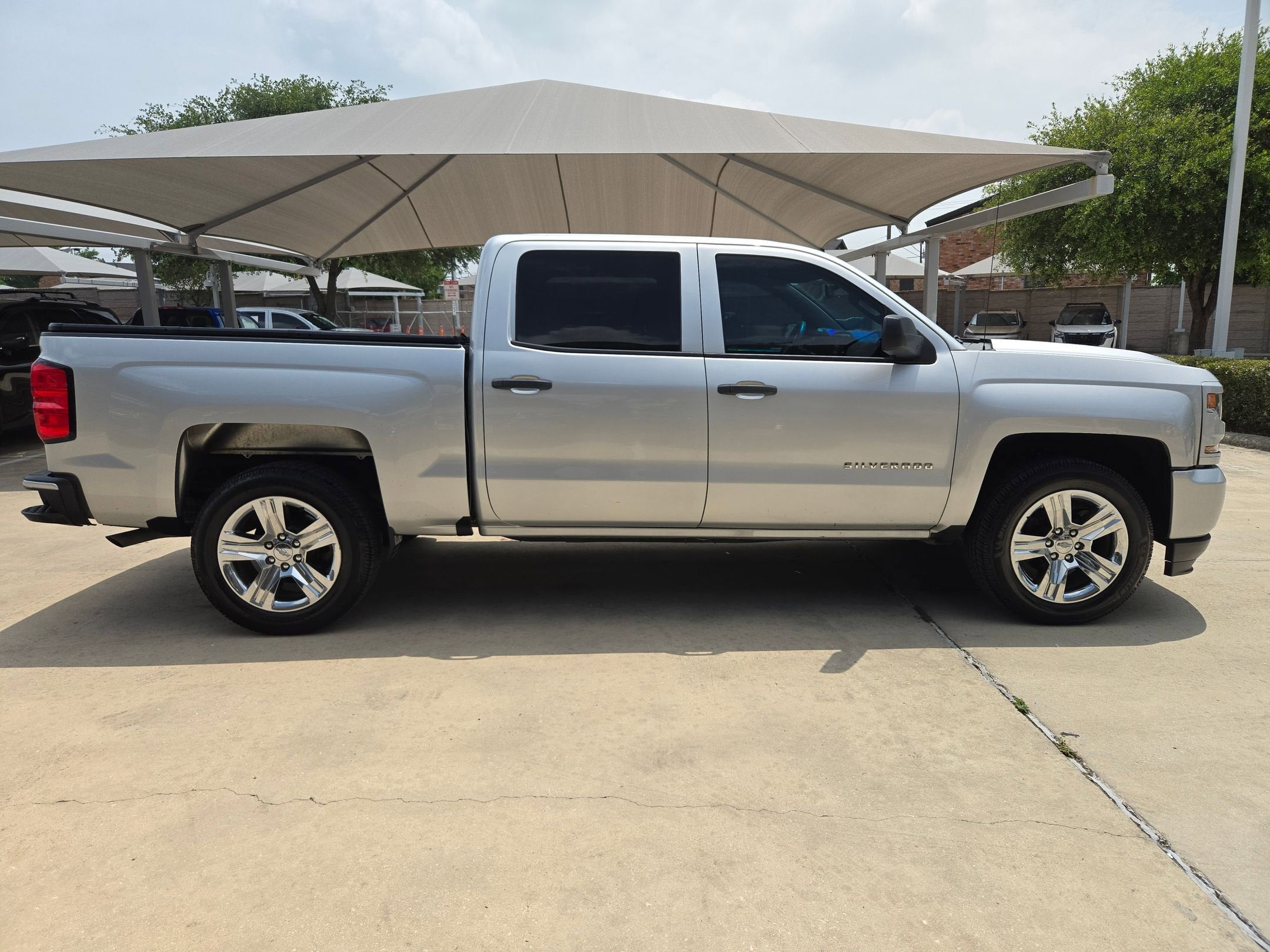 2018 Chevrolet Silverado 1500 Custom