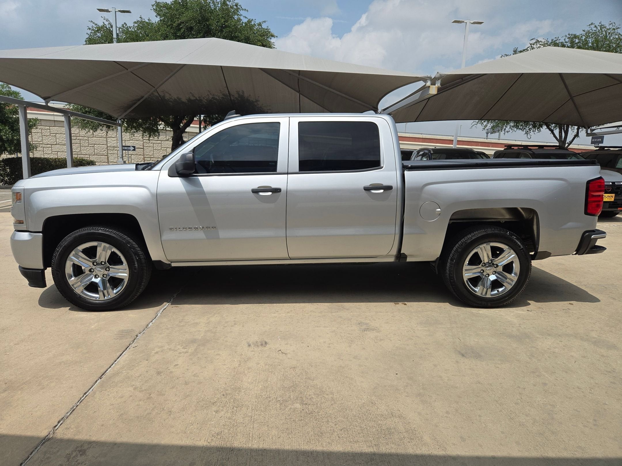 2018 Chevrolet Silverado 1500 Custom