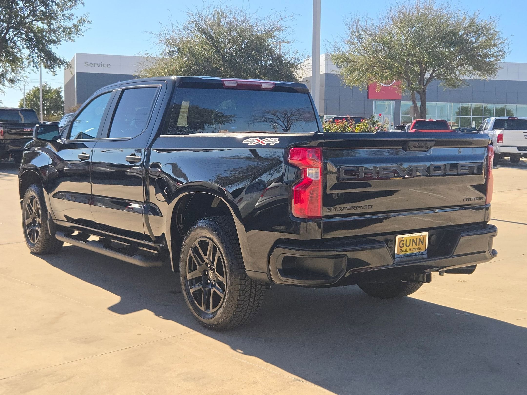 2025 Chevrolet Silverado 1500 Custom