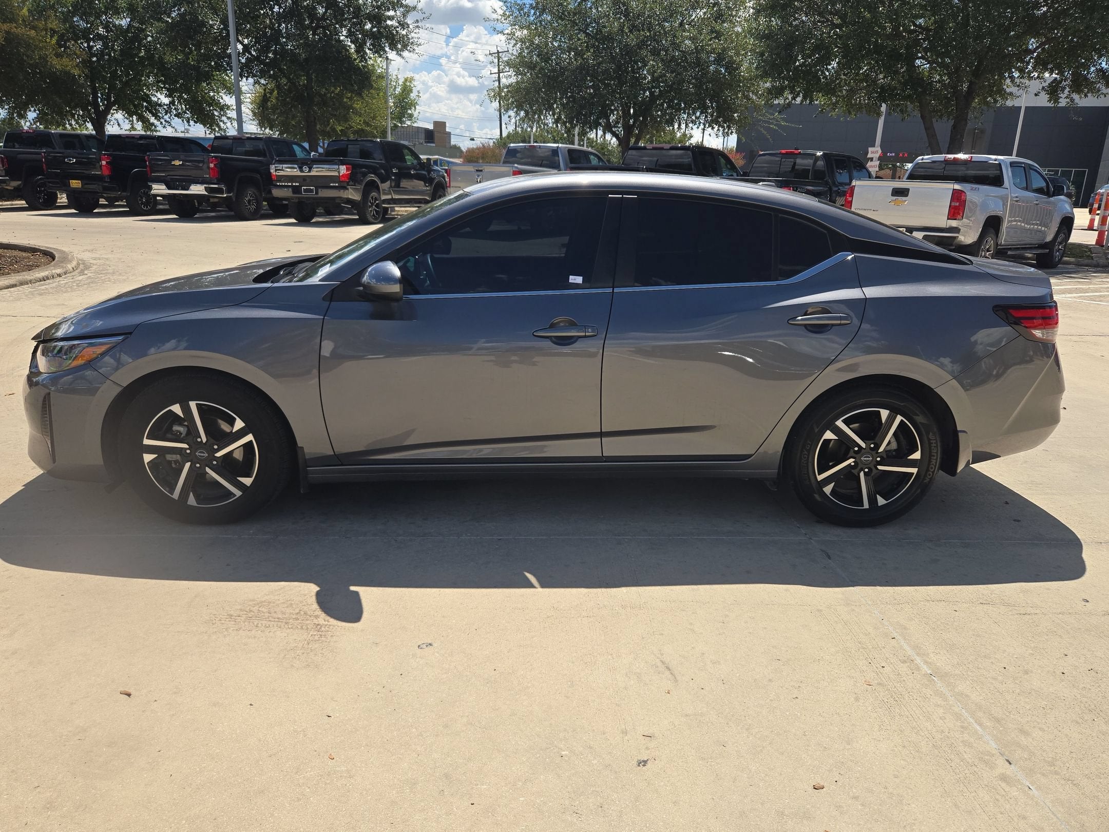 2025 Nissan Sentra SV