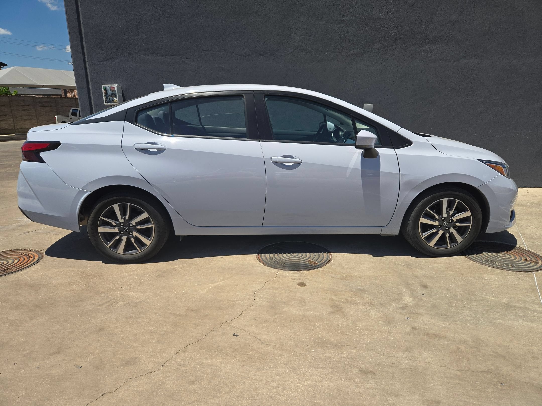 2023 Nissan Versa SV