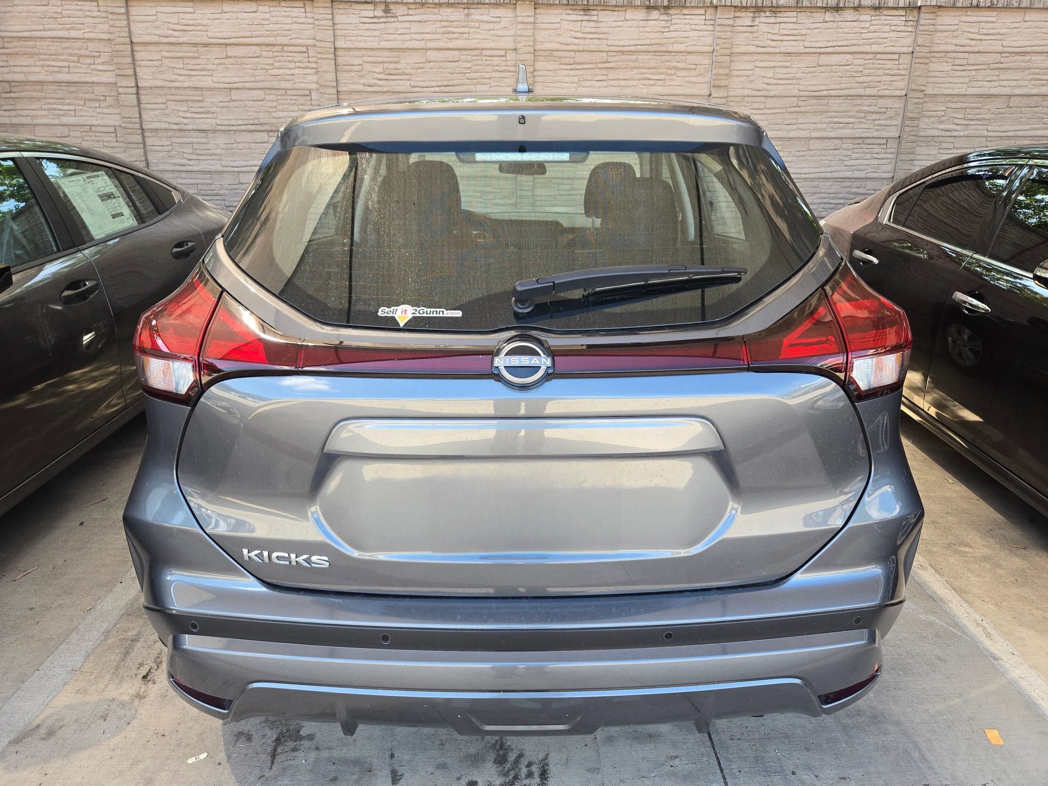 2025 Nissan Kicks Play S
