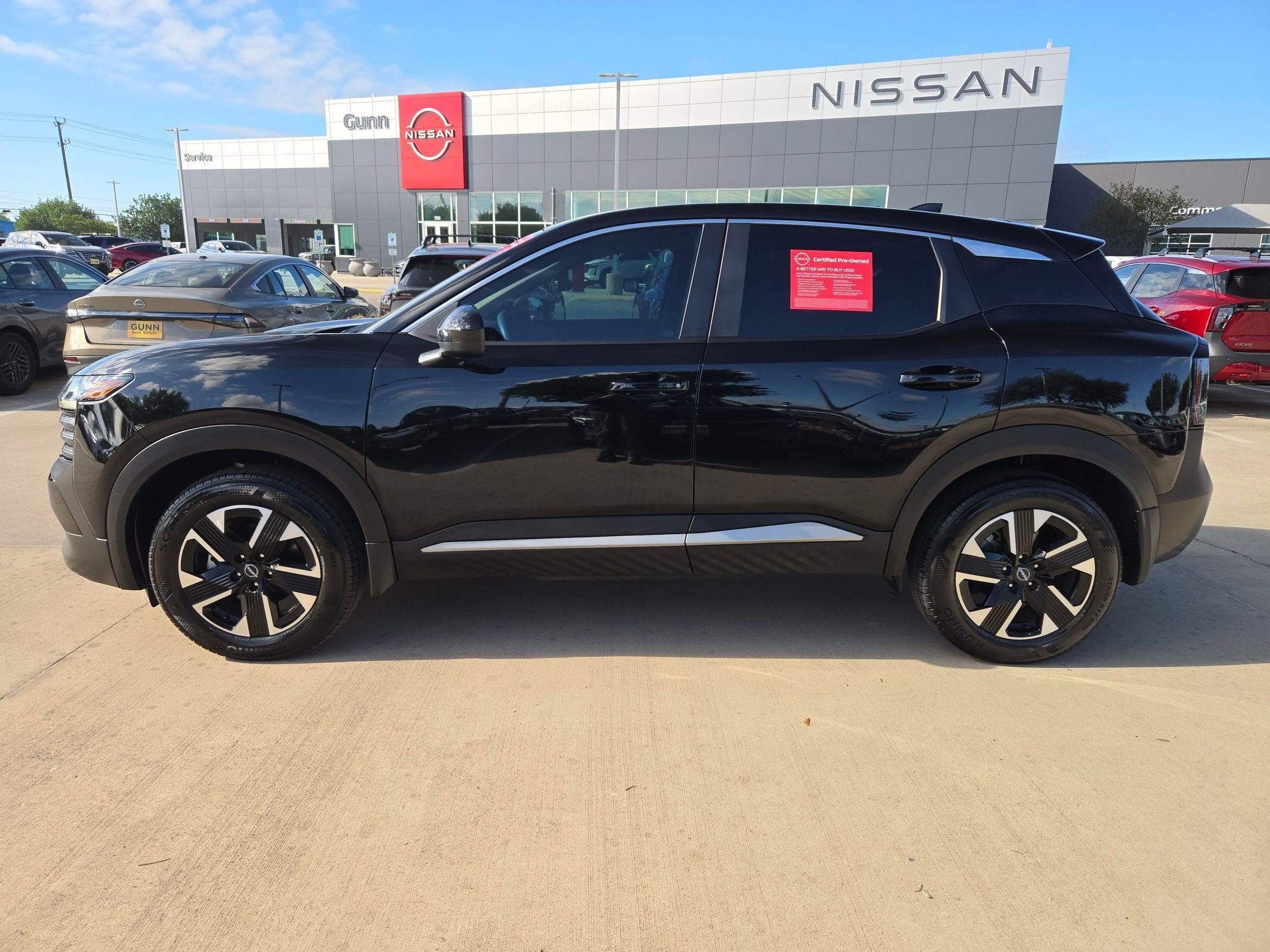 2025 Nissan Kicks SV