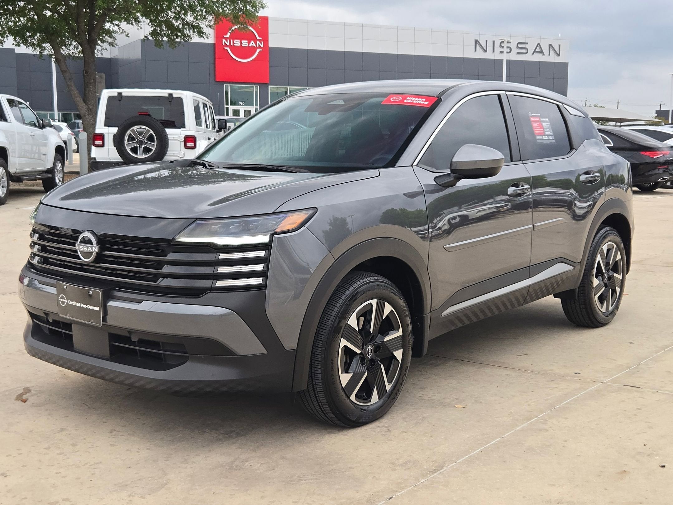 2025 Nissan Kicks SV