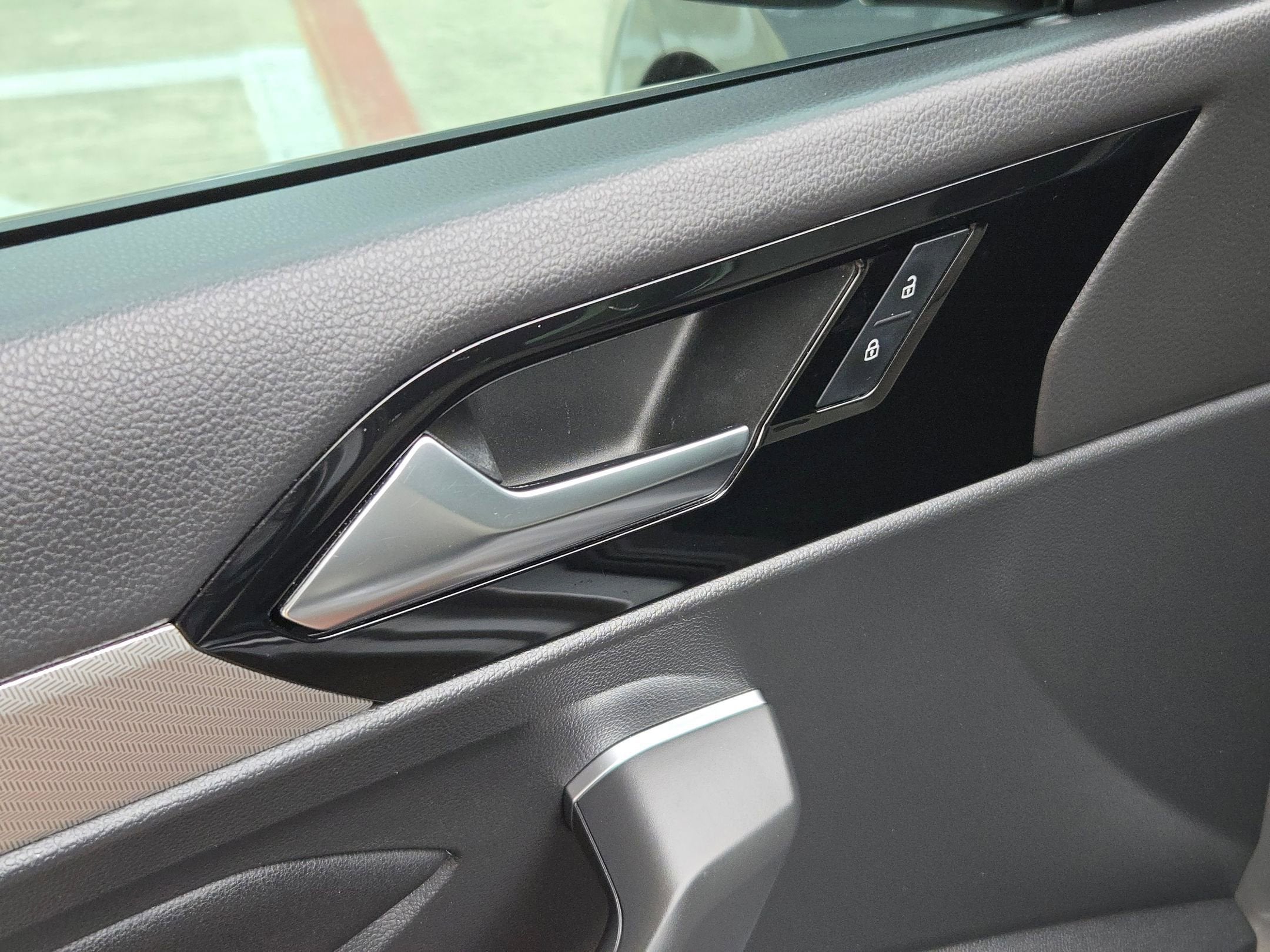 2020 Volkswagen Jetta R - LINE