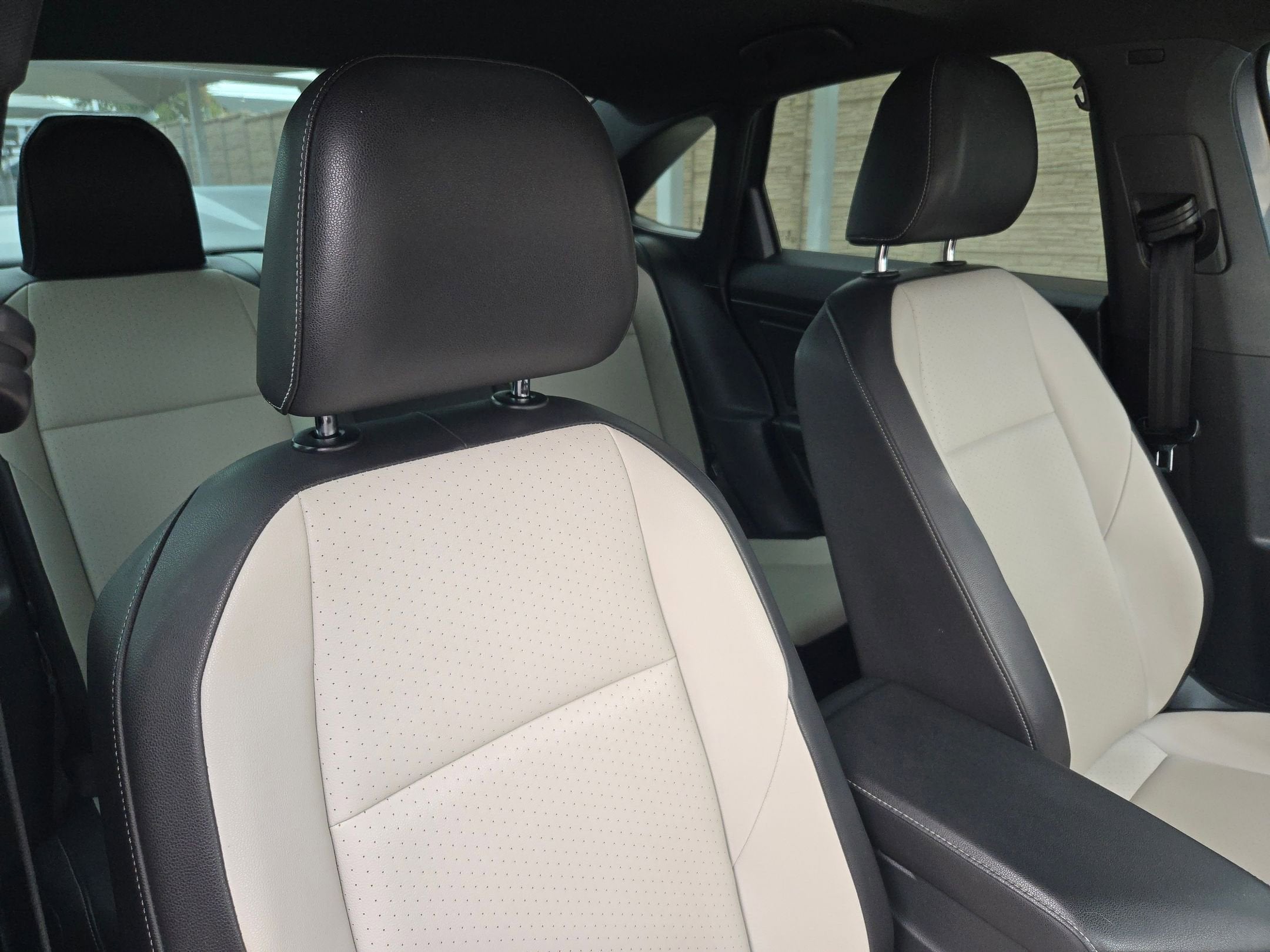 2020 Volkswagen Jetta R - LINE