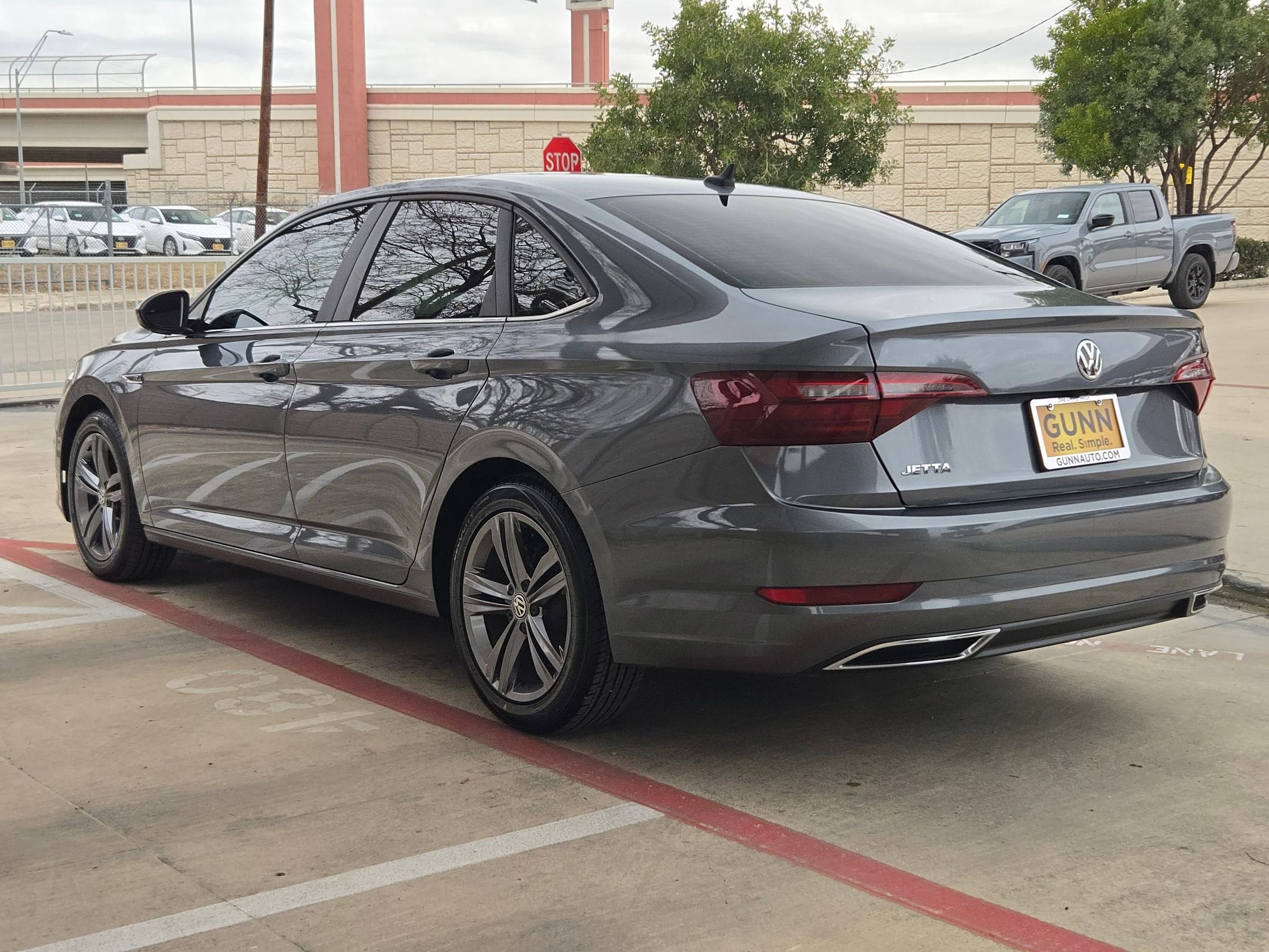 2020 Volkswagen Jetta R - LINE