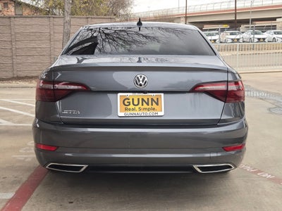 2020 Volkswagen Jetta R - LINE