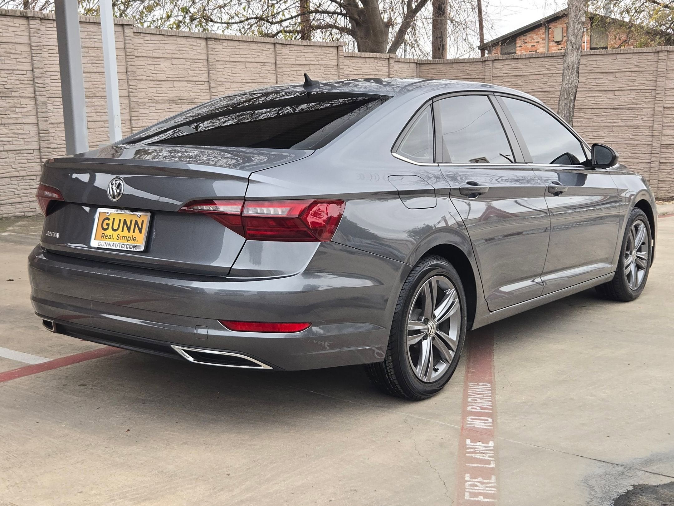 2020 Volkswagen Jetta R - LINE