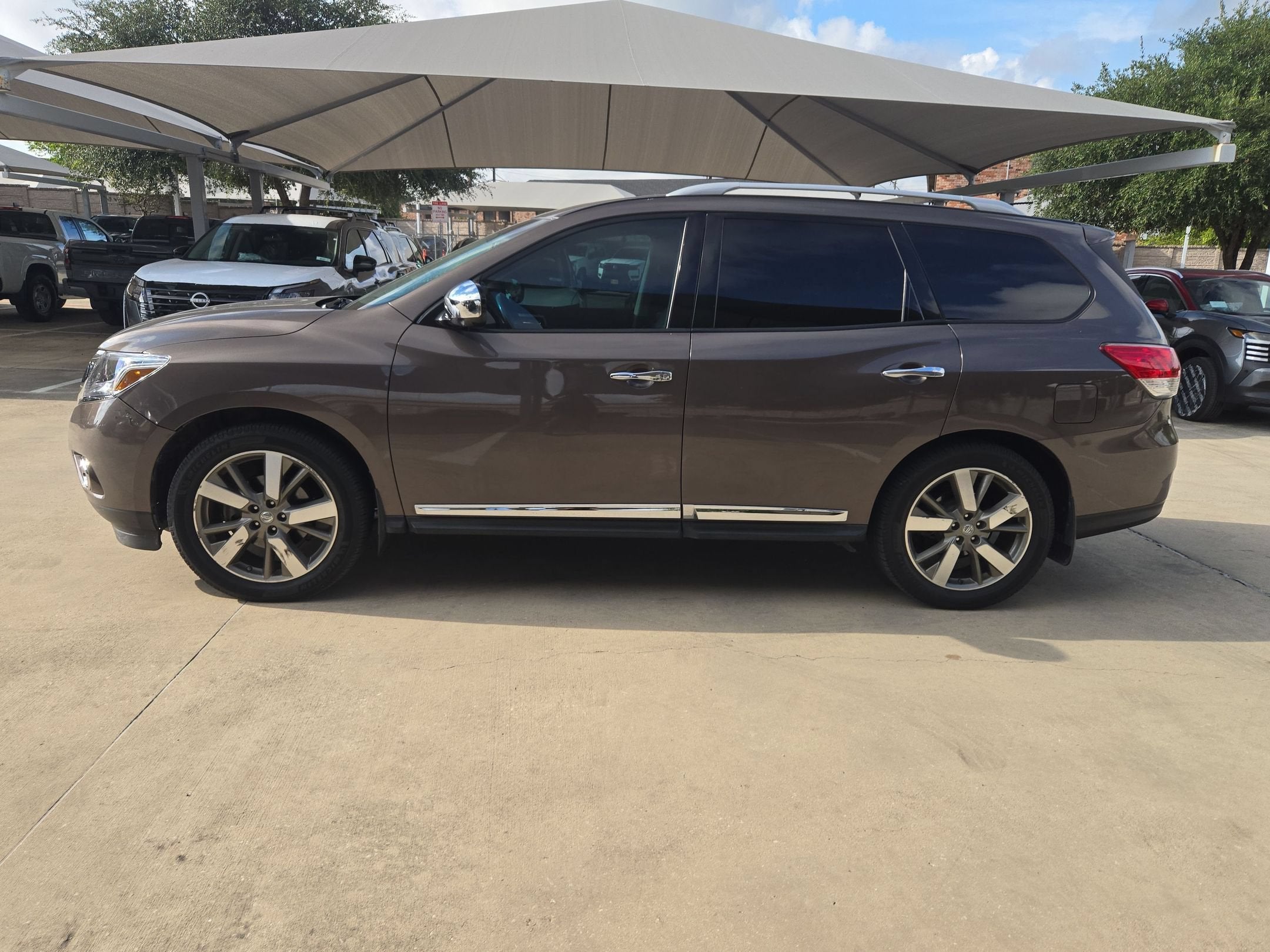 2015 Nissan Pathfinder Platinum