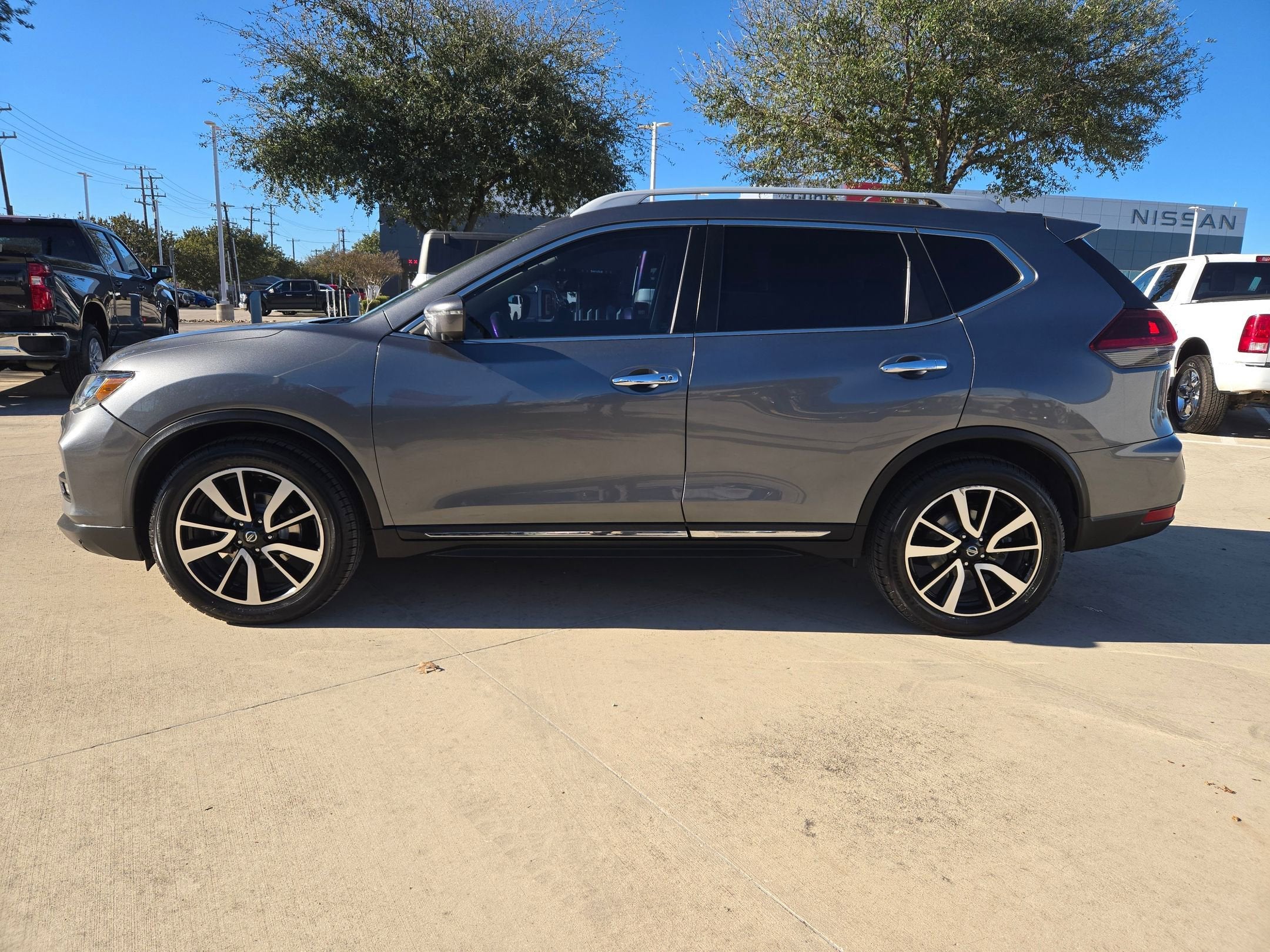 2019 Nissan Rogue SL