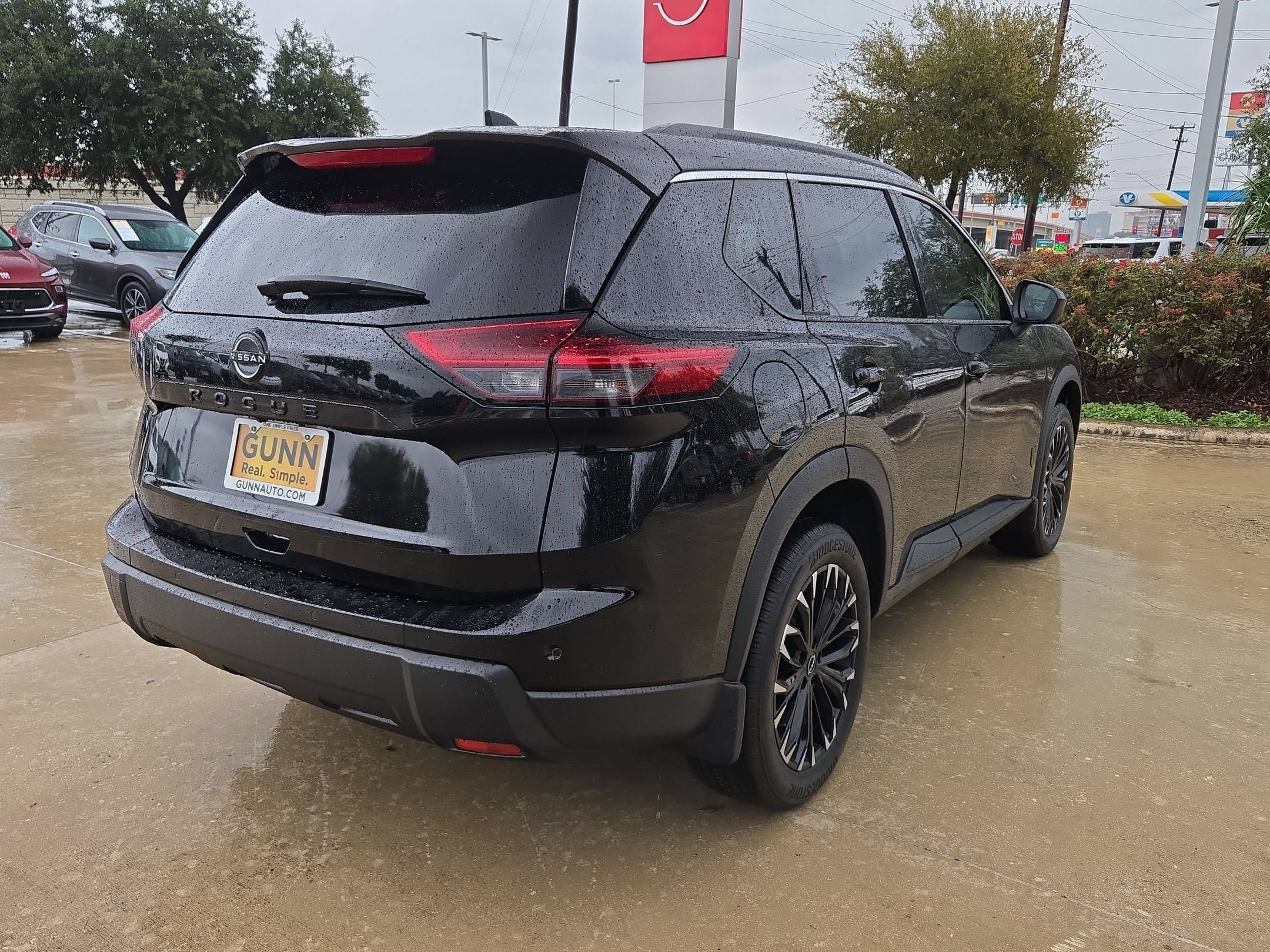 2026 Nissan Rogue Dark Armor™