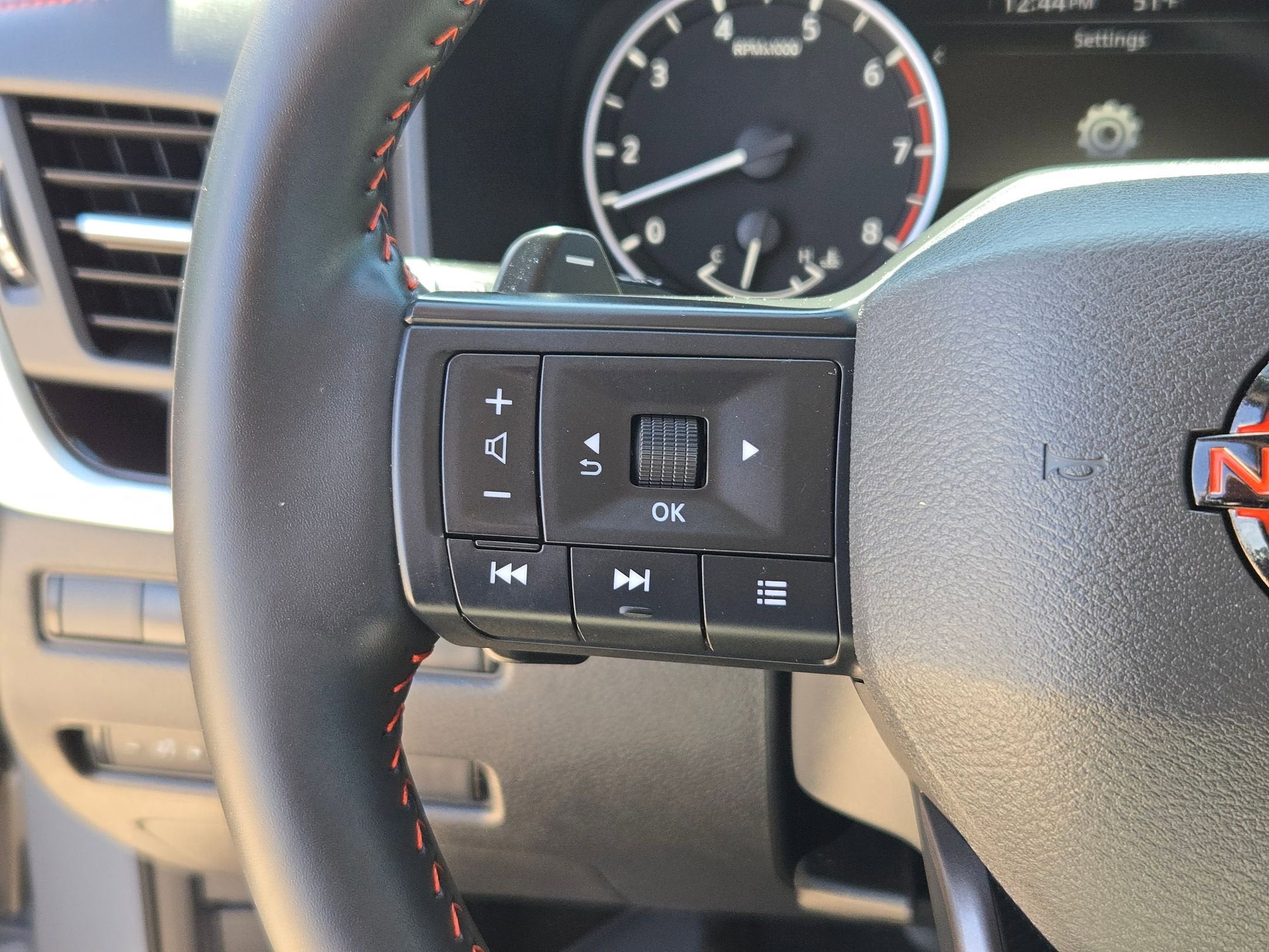 2025 Nissan Rogue Rock Creek®