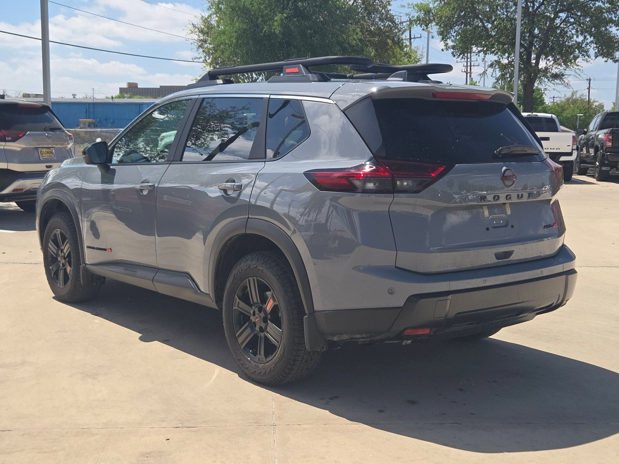 2025 Nissan Rogue Rock Creek®