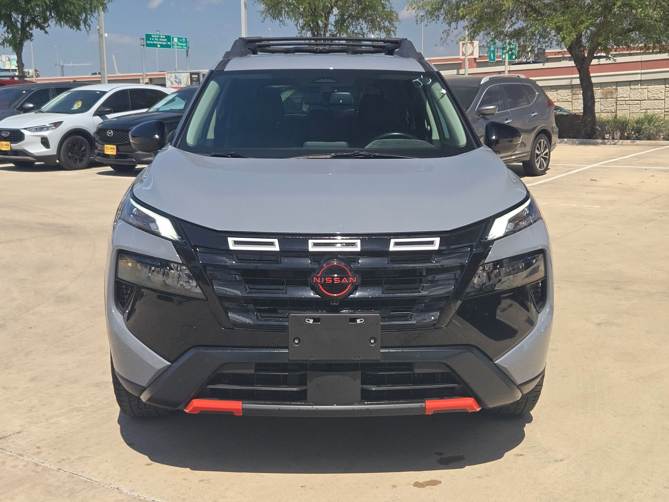 2025 Nissan Rogue Rock Creek®