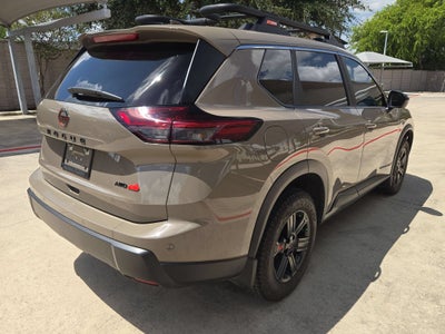 2025 Nissan Rogue Rock Creek
