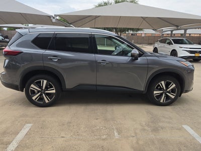 2026 Nissan Rogue SL