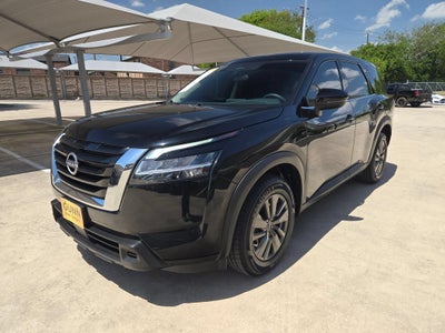 2022 Nissan Pathfinder S