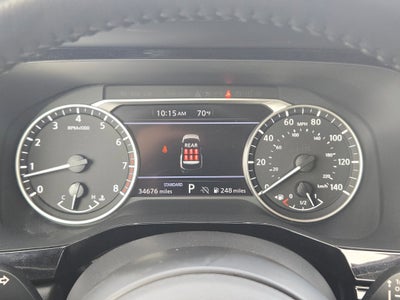 2025 Nissan Pathfinder SV