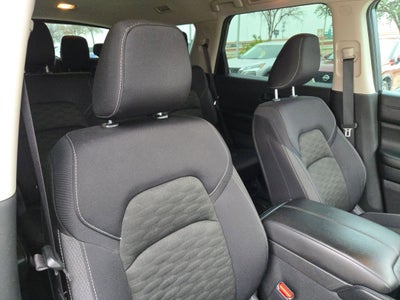 2023 Nissan Pathfinder SV