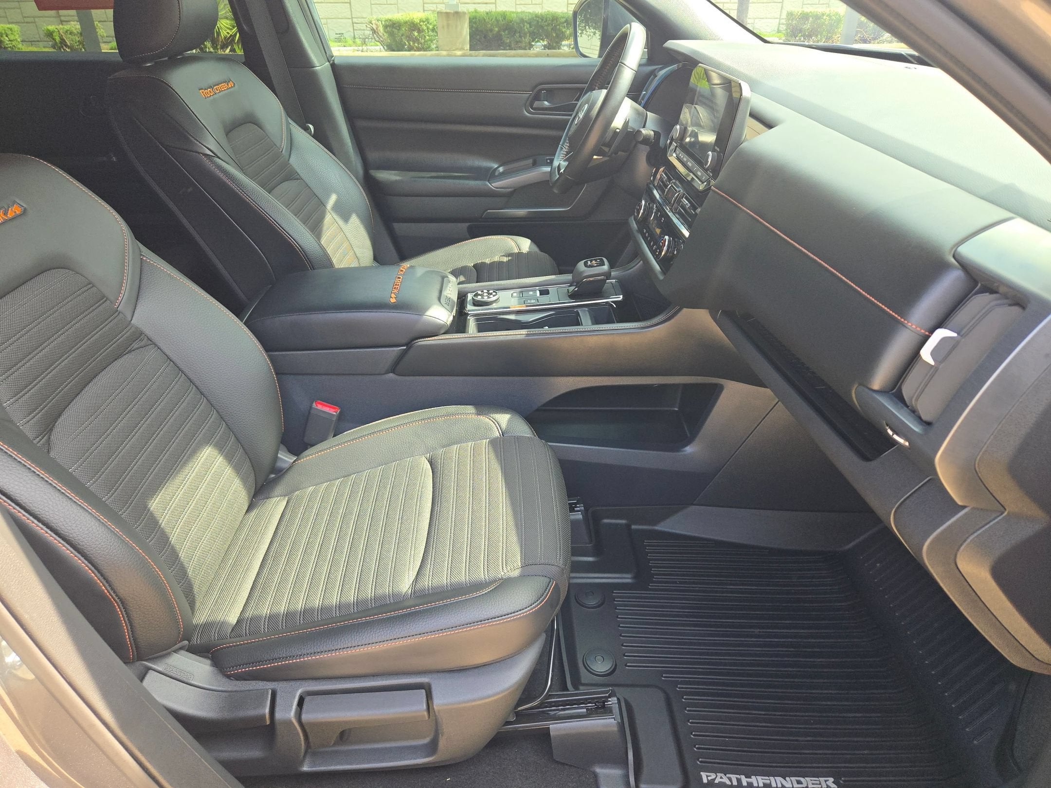 2025 Nissan Pathfinder Rock Creek