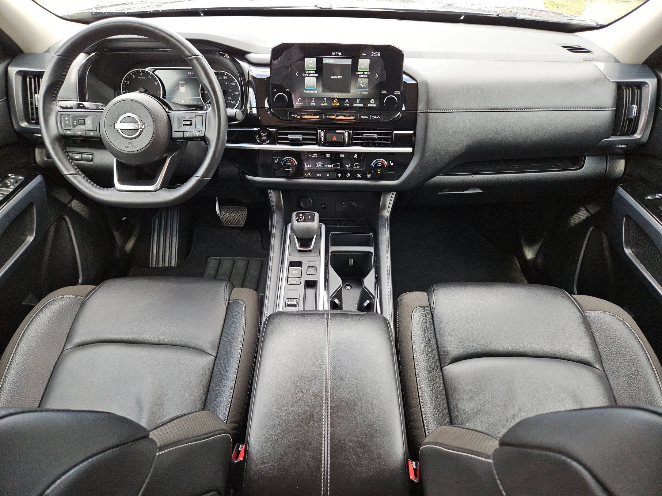 2025 Nissan Pathfinder SL