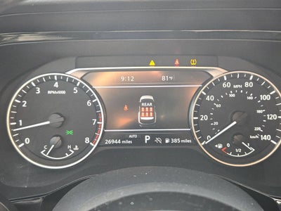 2025 Nissan Pathfinder SL