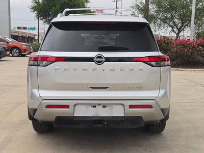 2025 Nissan Pathfinder Platinum