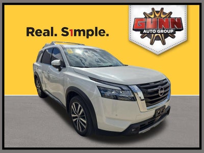 2022 Nissan Pathfinder Platinum
