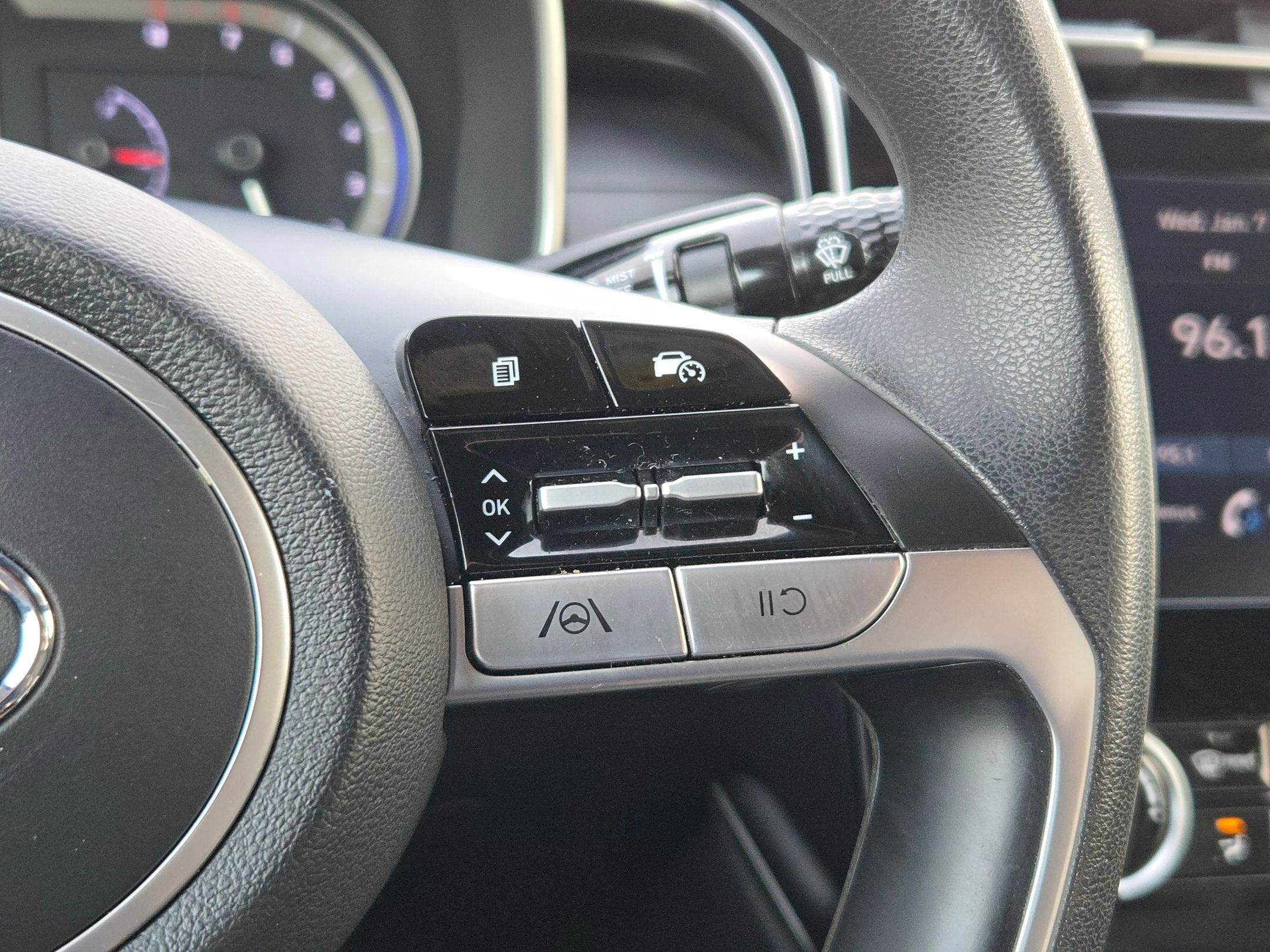 2023 Hyundai Santa Cruz SEL