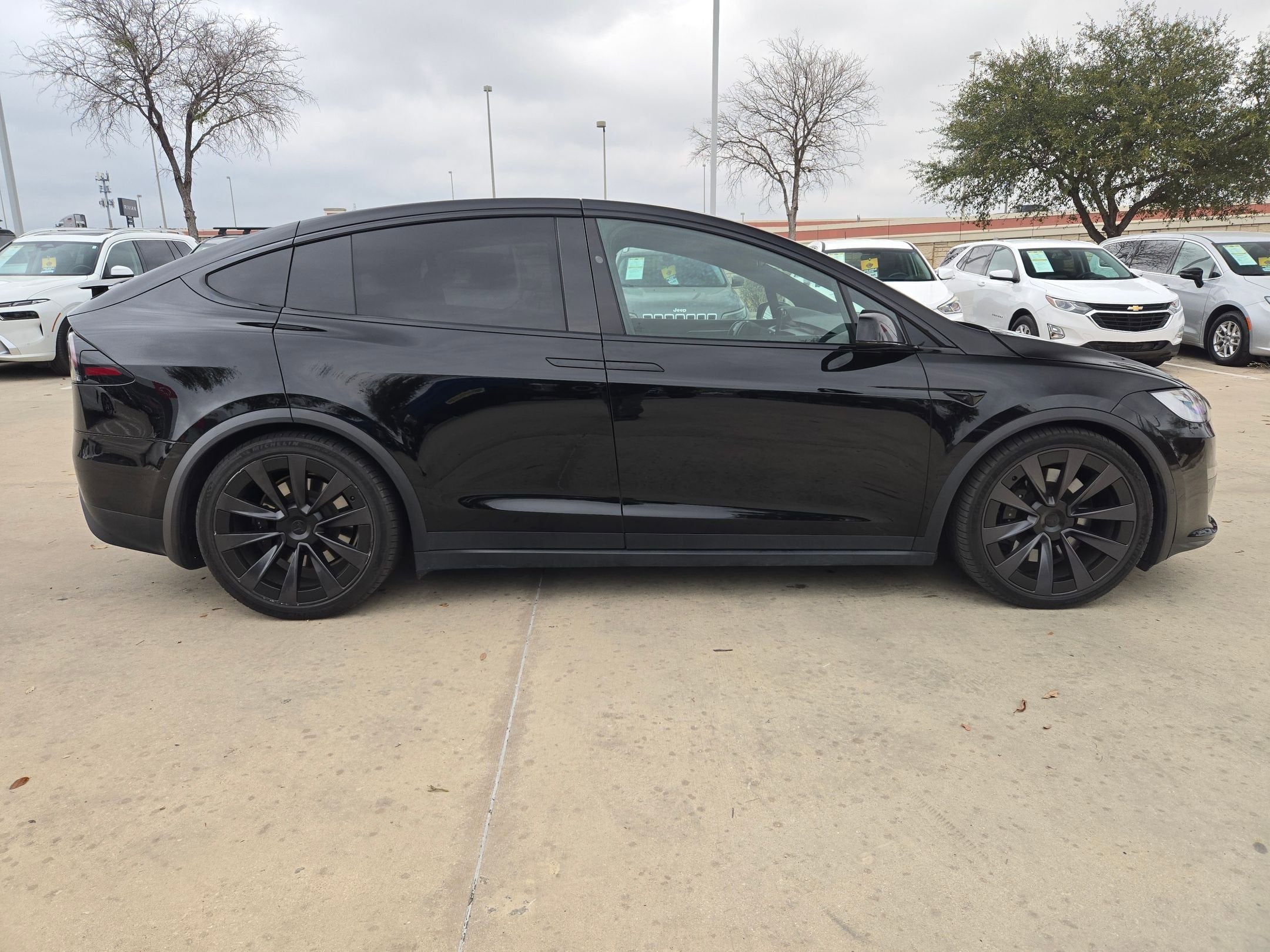 2022 Tesla Model X AWD