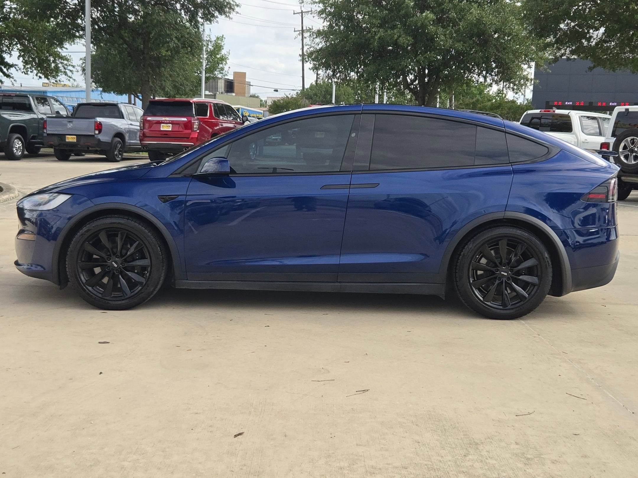 2022 Tesla Model X AWD