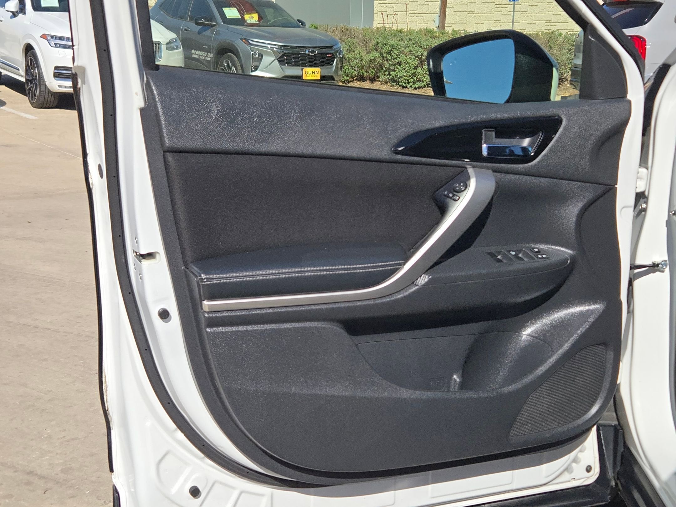 2019 Mitsubishi Eclipse Cross SE