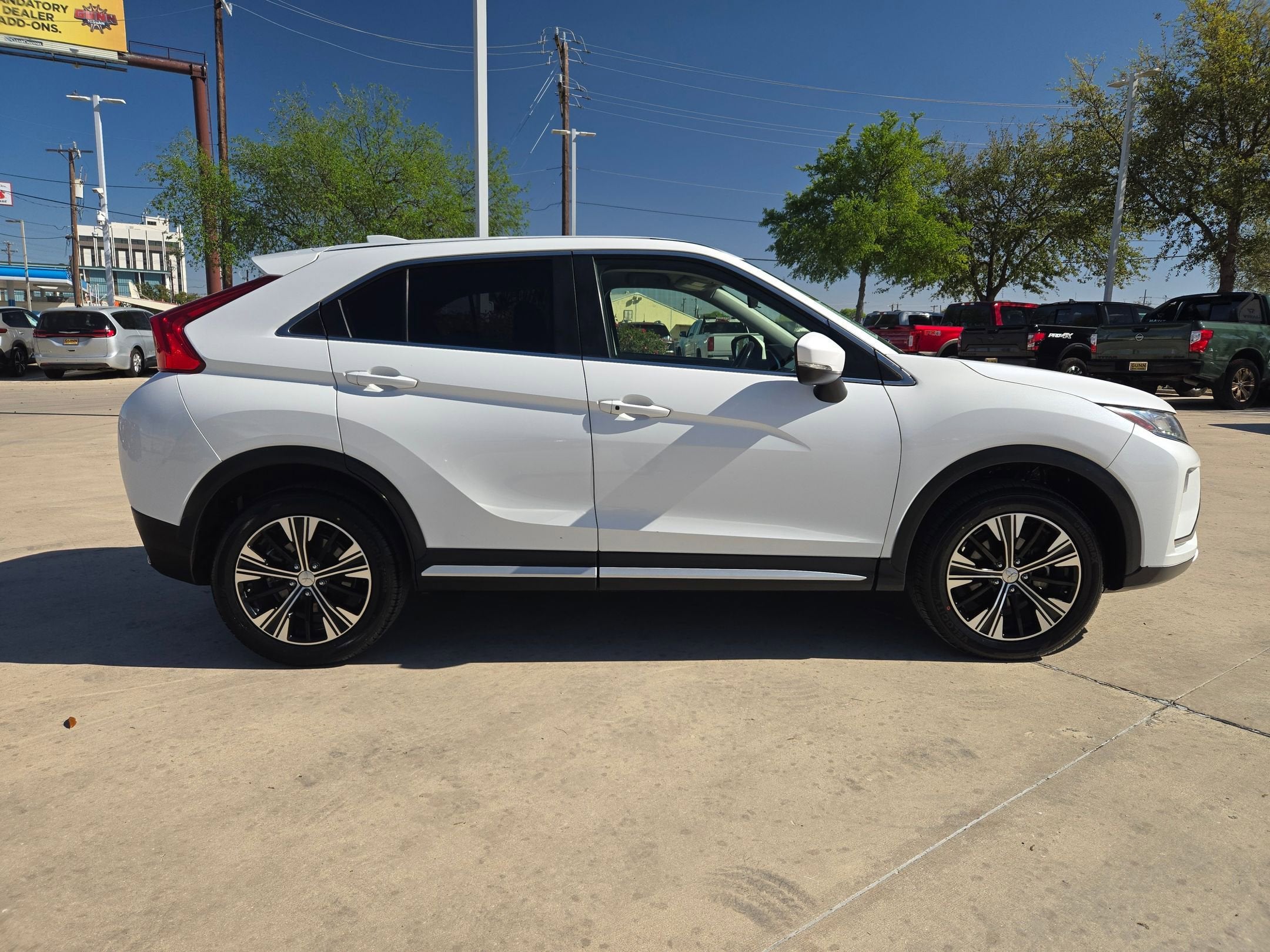 2019 Mitsubishi Eclipse Cross SE