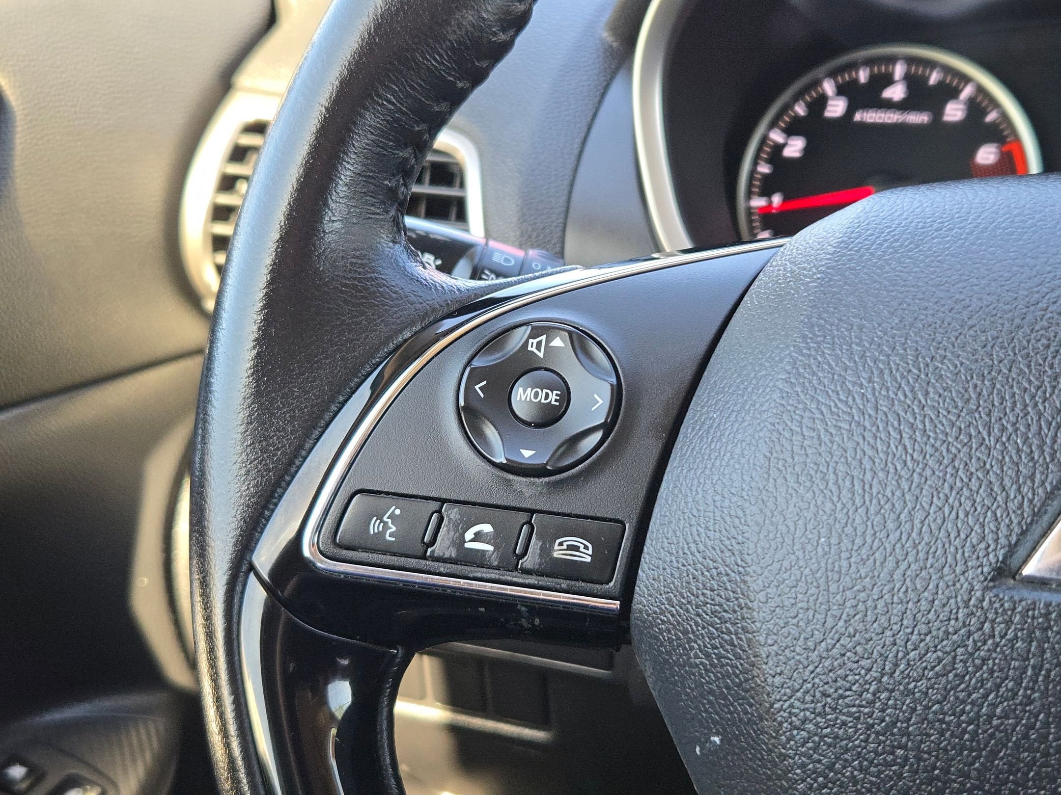 2019 Mitsubishi Eclipse Cross SE