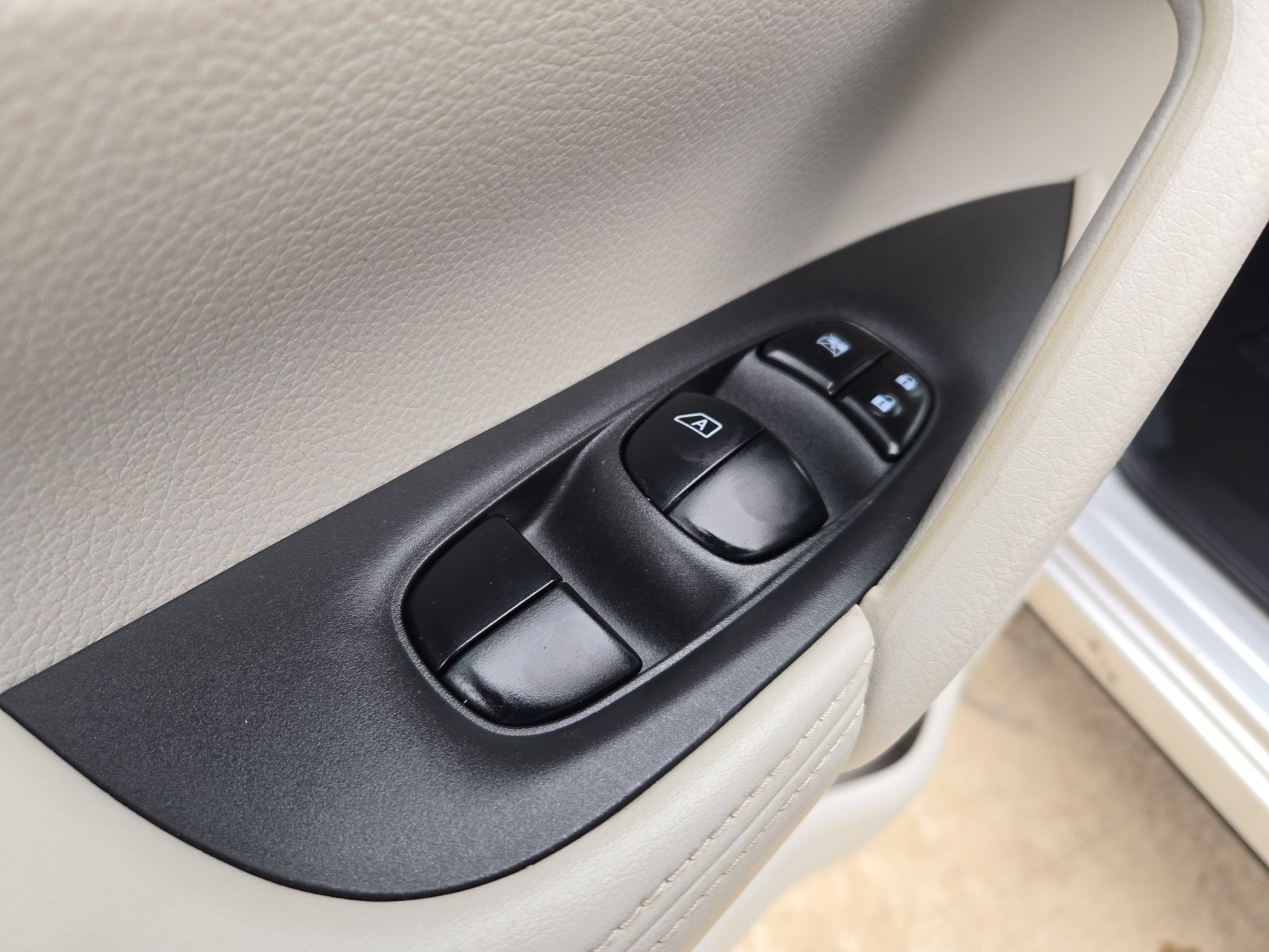 2018 Nissan Rogue Sport SL