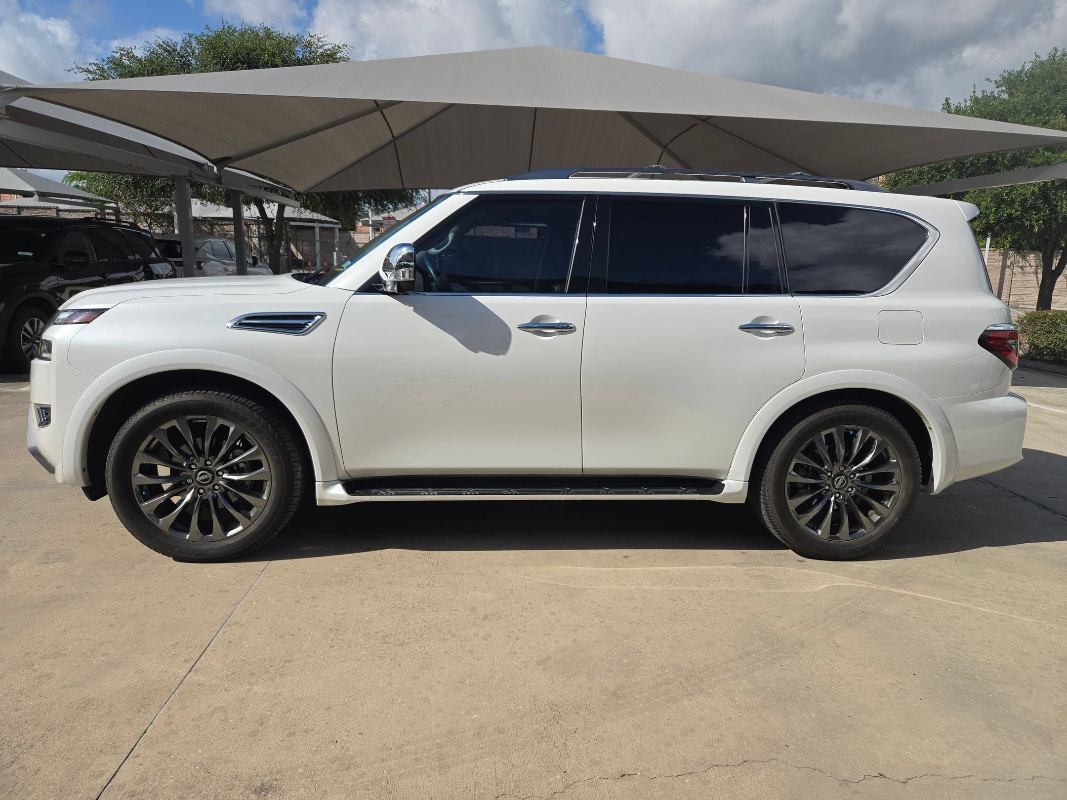 2023 Nissan Armada Platinum