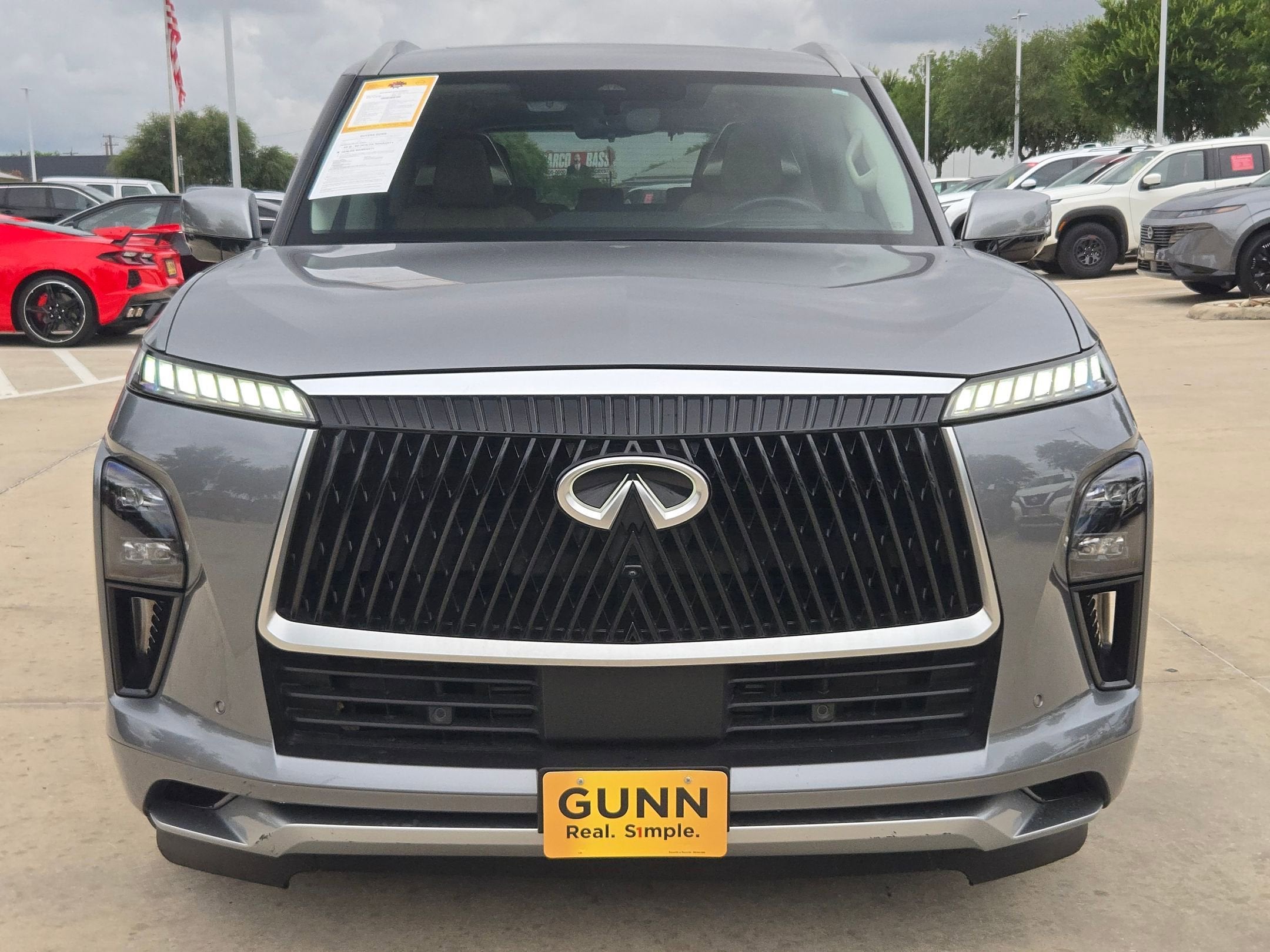 2025 INFINITI QX80 SENSORY